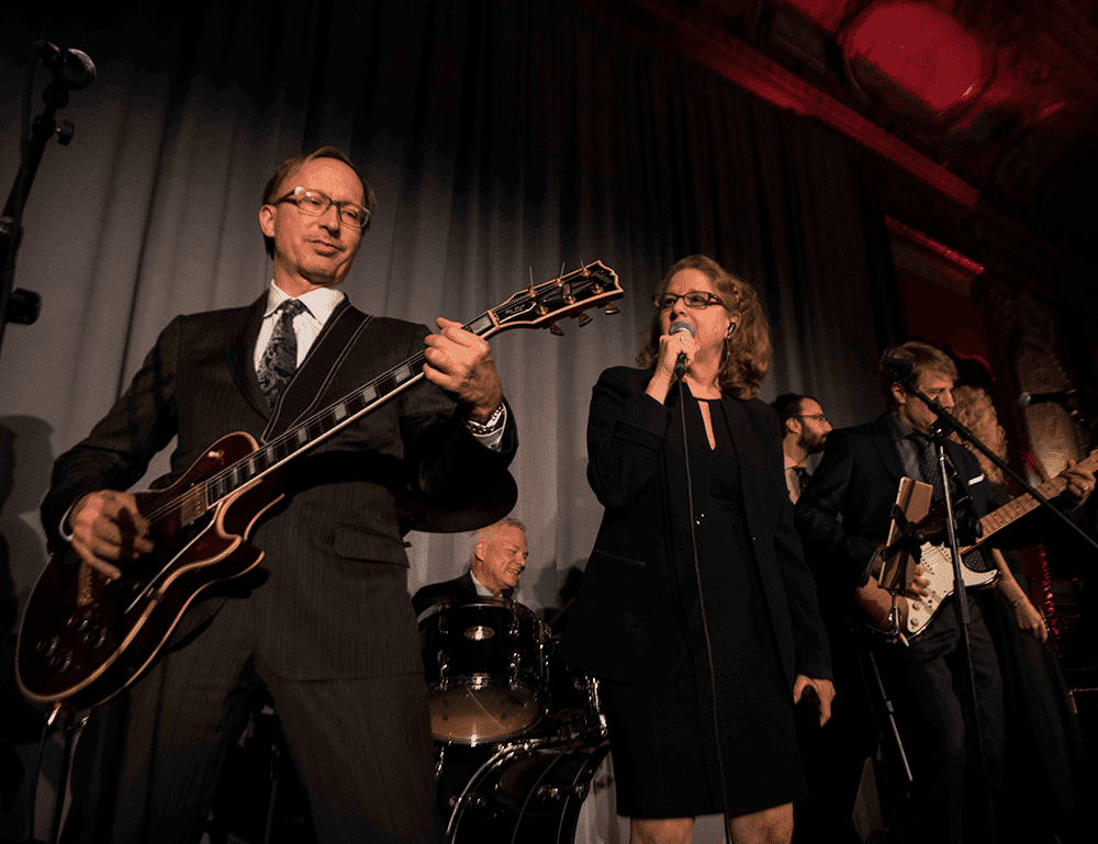 The Checkpoints perform at the 2018 CRI Awards Gala