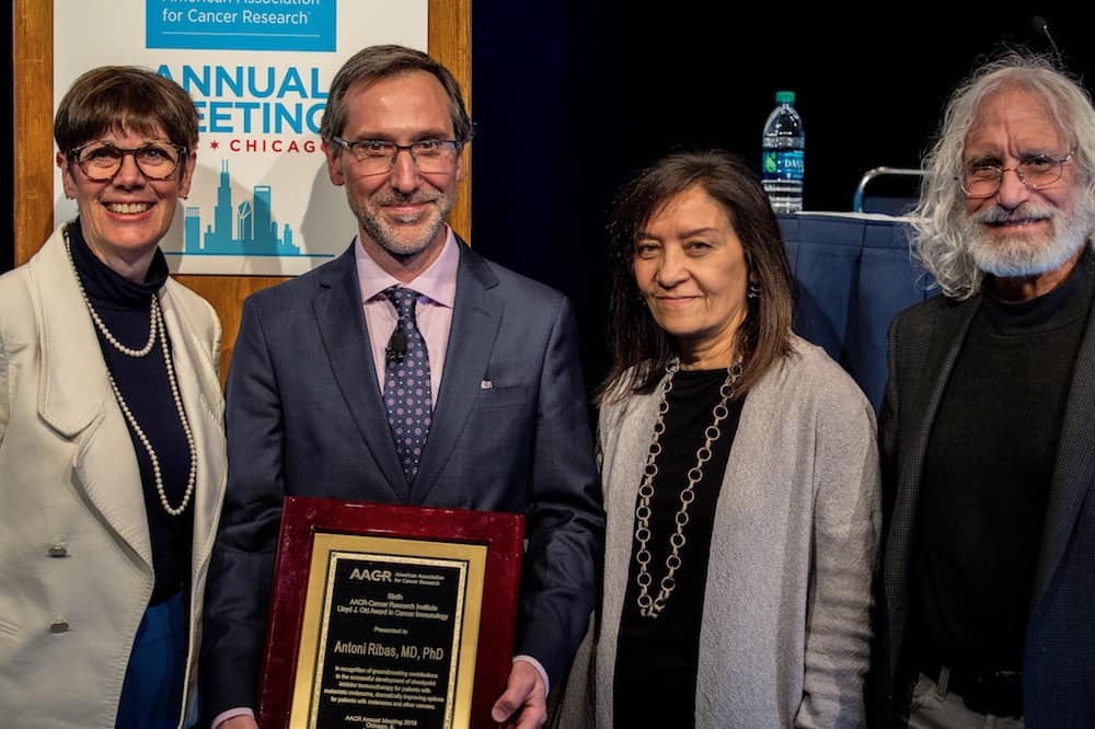 Antoni Ribas, MD, PhD, awarded the sixth AACR-CRI Lloyd J. Old Award in Cancer Immunology. Pictured left to right: Jill O'Donnell-Tormey, PhD (Cancer Research Institute); Antoni Ribas, MD, PhD (UCLA); Nina Bhardwaj, MD, PhD (Icahn School of Medicine); Philip Greenberg, MD (Fred Hutch)