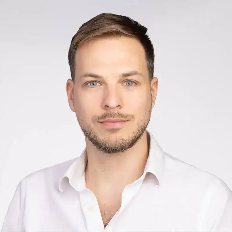 Nicholas Vabrett